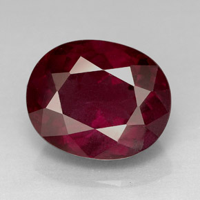 Grenat rhodolite rouge naturelle coupe ovale, 7,84 ct, VS