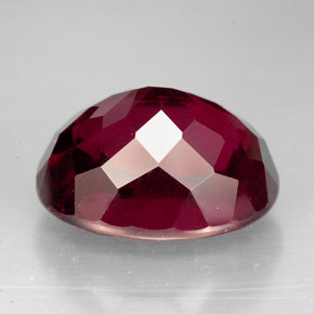 Grenat Rhodolite Rouge-violet naturelle Coupe ovale, 10.41 ct, VS