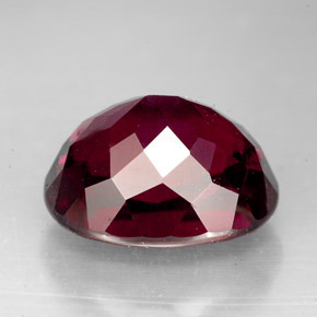 Grenat rhodolite rouge naturelle coupe ovale, 8,36 ct, VS