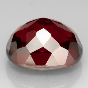 Grenat rhodolite rouge naturelle coupe ovale, 10,33 ct, VS