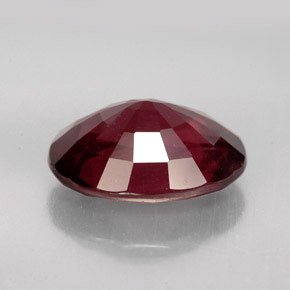 Grenat rhodolite rouge rosé naturelle coupe ovale, 7,08 ct, VS