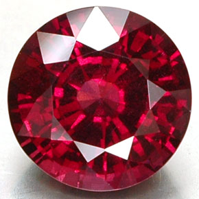 Grenat rhodolite rouge naturelle coupe roude, 7,93 ct, VS