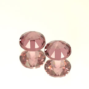 Achetez naturel ct rose grenat rhodolite gems, coupe roude, en provenance mozambique chez gemselect. en stock, livraison internationale!