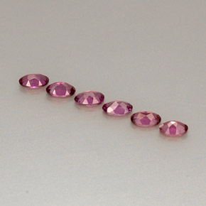Achetez naturel ct Rouge-violet Grenat Rhodolite gems, Coupe ovale, En provenance Tanzanie chez GemSelect. En stock, livraison internationale!