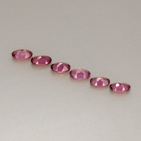 Achetez naturel ct rouge grenat rhodolite gems, coupe ovale, en provenance tanzanie chez gemselect. en stock, livraison internationale!