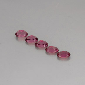Achetez naturel ct Violet Rosâtre Grenat Rhodolite gems, Coupe ovale, En provenance Mozambique chez GemSelect. En stock, livraison internationale!