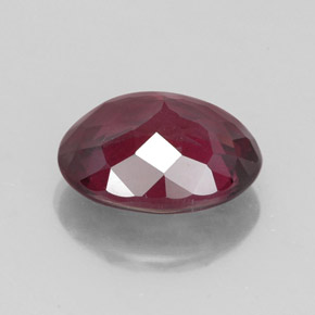 Grenat rhodolite rouge naturelle coupe ovale, 2,96 ct, VS