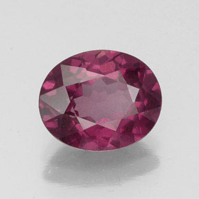 Grenat rhodolite rouge naturelle coupe ovale, 2,50 ct, VS