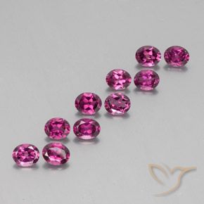 Achetez naturel 4.39ct Violet rougeâtre Grenat Rhodolite gems, Coupe ovale, En provenance Mozambique chez GemSelect. En stock, livraison internationale!