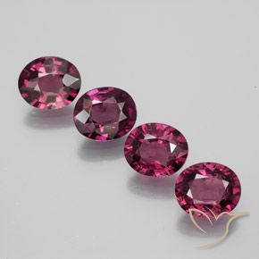 Shop natural 4.07ct Rouge Rapberry Grenat Rhodolite gems, ovale, from Mozambique at GemSelect. In stock, global shipping!