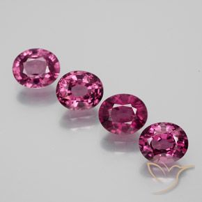 Shop natural 3.58ct Rouge Rapberry Grenat Rhodolite gems, ovale, from Mozambique at GemSelect. In stock, global shipping!