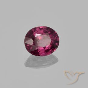 Grenat Rhodolite Violet rougeâtre naturelle ovale, 1.29 ct, VS