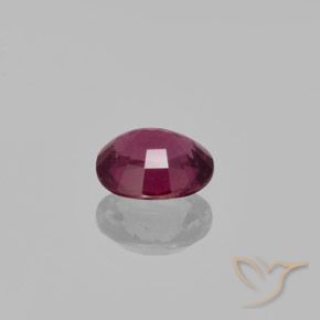 Grenat Rhodolite Violet rougeâtre naturelle ovale, 1.29 ct, VS