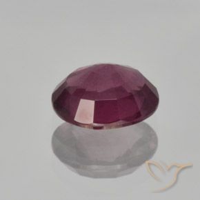 Grenat Rhodolite Pourpre moyen-foncé naturelle ovale, 1.65 ct, VS