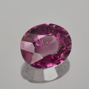 Grenat rhodolite pourpre naturelle coupe ovale, 1,54 ct, VS