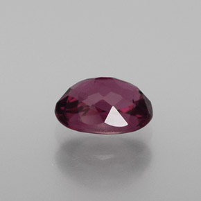 Grenat rhodolite rouge framboise naturelle coupe ovale, 0,87 ct, VVS