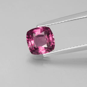 Grenat rhodolite rouge naturelle coupe coussin, 1,65 ct, VS