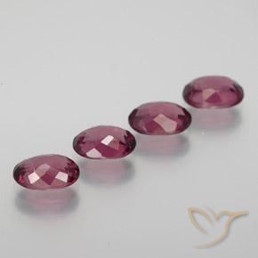 Shop natural 4.11ct Violet rougeâtre Grenat rhodolite gems, ovale, from Tanzanie at GemSelect. In stock, global shipping!