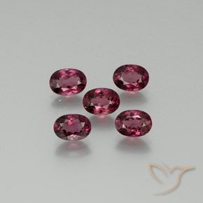 Shop natural 5.40ct Pourpre de baies roses Grenat Rhodolite gems, ovale, from Tanzanie at GemSelect. In stock, global shipping!