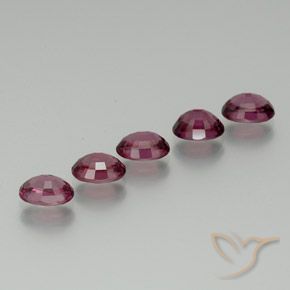 Shop natural 5.40ct Pourpre de baies roses Grenat Rhodolite gems, ovale, from Tanzanie at GemSelect. In stock, global shipping!