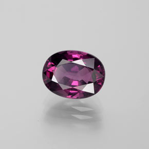 Grenat Rhodolite Rouge framboises naturelle Coupe ovale, 4.60 ct, VS
