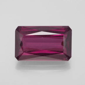 Grenat Rhodolite Rouge framboises naturelle Taille émeraude, 10.91 ct, VS