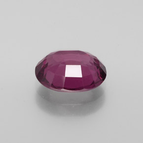 Grenat rhodolite rouge naturelle coupe ovale, 2,74 ct, VS