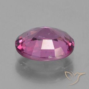 Grenat Rhodolite Rouge framboises naturelle ovale, 1.18 ct, VS