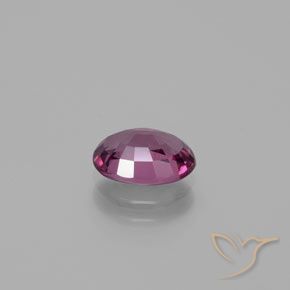 Grenat Rhodolite Violet foncé naturelle ovale, 1.50 ct, VS