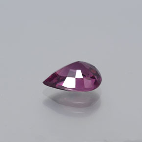 Grenat Rhodolite Rouge framboises naturelle En forme de poire, 1.37 ct, VS