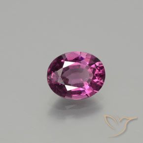 Grenat Rhodolite Violet rougeâtre naturelle ovale, 1.79 ct, VS