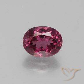Grenat Rhodolite Magenta profond naturelle Coupe ovale, 1.43 ct, VS