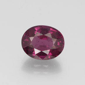 Grenat Rhodolite Rouge framboises naturelle Coupe ovale, 3.53 ct, VS-SI