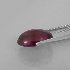 Grenat Rhodolite Rouge framboises naturelle Coupe ovale, 2.98 ct, Transparent