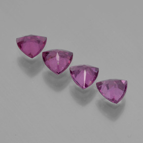 Achetez naturel ct rouge grenat rhodolite gems, trillion, en provenance tanzanie chez gemselect. en stock, livraison internationale!