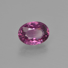 Grenat Rhodolite Rouge framboises naturelle Coupe ovale, 1.22 ct, VVS-VS