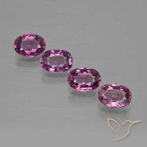 Shop natural 4.06ct Sangria Grenat rhodolite gems, ovale, from Mozambique at GemSelect. In stock, global shipping!