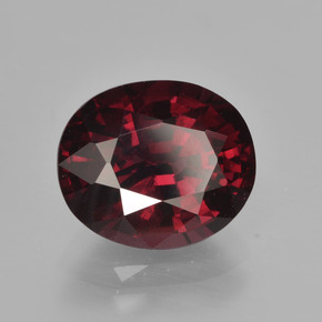 Grenat Rhodolite Rouge framboises naturelle Coupe ovale, 3.60 ct, VS