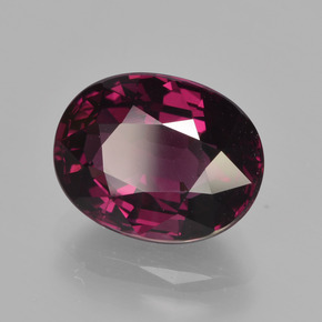 Grenat Rhodolite Rouge framboises naturelle Coupe ovale, 4.29 ct, VVS-VS