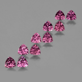 Achetez naturel 5.50ct Baies pourpre rose profond Grenat Rhodolite gems, Trillion, En provenance Tanzanie chez GemSelect. En stock, livraison internationale!