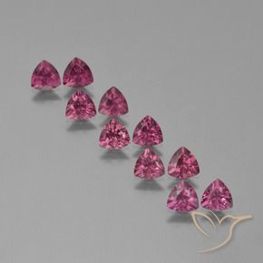 Shop natural 4.85ct Pourpre moyen Grenat Rhodolite gems, Trillion, from Mozambique at GemSelect. In stock, global shipping!