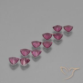 Shop natural 4.71ct Rose-magenta Grenat Rhodolite gems, Trillion, from Mozambique at GemSelect. In stock, global shipping!