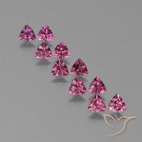 Shop natural 4.89ct Rose-magenta Grenat Rhodolite gems, Trillion, from Mozambique at GemSelect. In stock, global shipping!