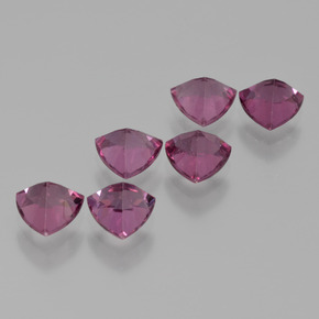 Achetez naturel 3.22ct Rose Grenat Rhodolite gems, Trillion, En provenance Mozambique chez GemSelect. En stock, livraison internationale!