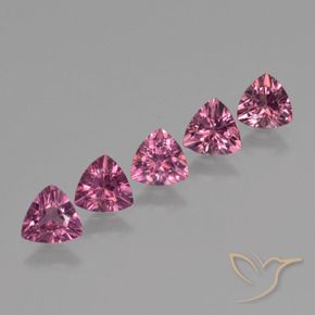 Shop natural 2.43ct Pourpre moyen Grenat Rhodolite gems, Trillion, from Mozambique at GemSelect. In stock, global shipping!