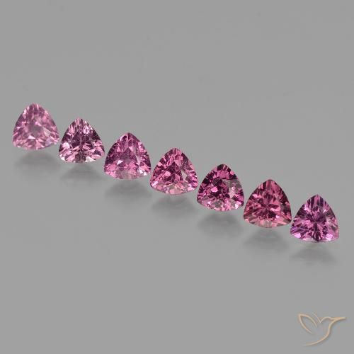 3.75ctw Naturel Pourpre moyen Grenat rhodolite, Trillion, VS