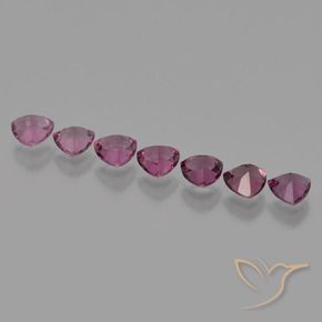 Shop natural 3.75ct Pourpre moyen Grenat Rhodolite gems, Trillion, from Mozambique at GemSelect. In stock, global shipping!