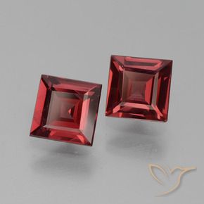 Shop natural 1.43ct Rouge foncé Grenat Rhodolite gems, Carré, from Mozambique at GemSelect. In stock, global shipping!