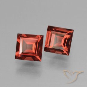 Shop natural 1.40ct Rouge moyen Grenat Rhodolite gems, Carré, from Mozambique at GemSelect. In stock, global shipping!