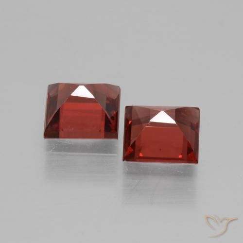 Shop natural 1.48ct Rouge foncé Grenat Rhodolite gems, Carré, from Mozambique at GemSelect. In stock, global shipping!